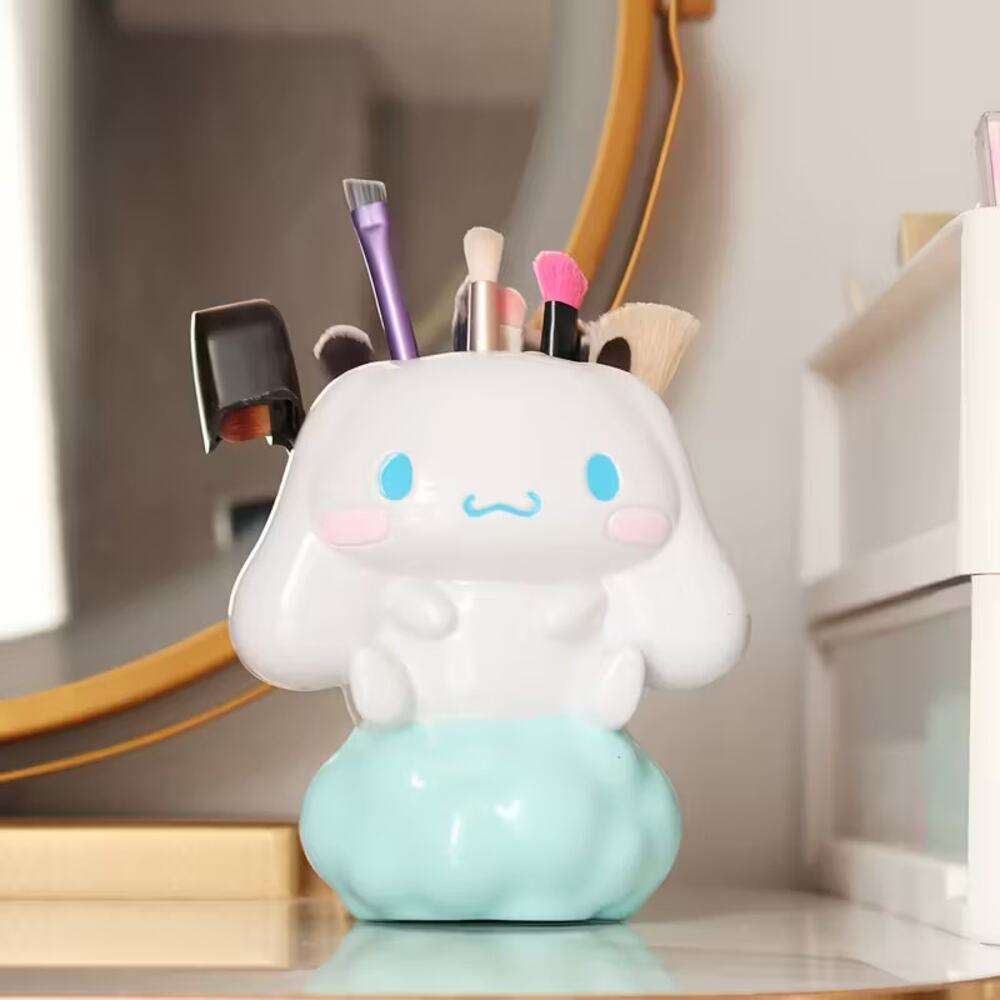 Sanrio Cinnamoroll Makeup Brush, Pencil Pen Ornament Holder